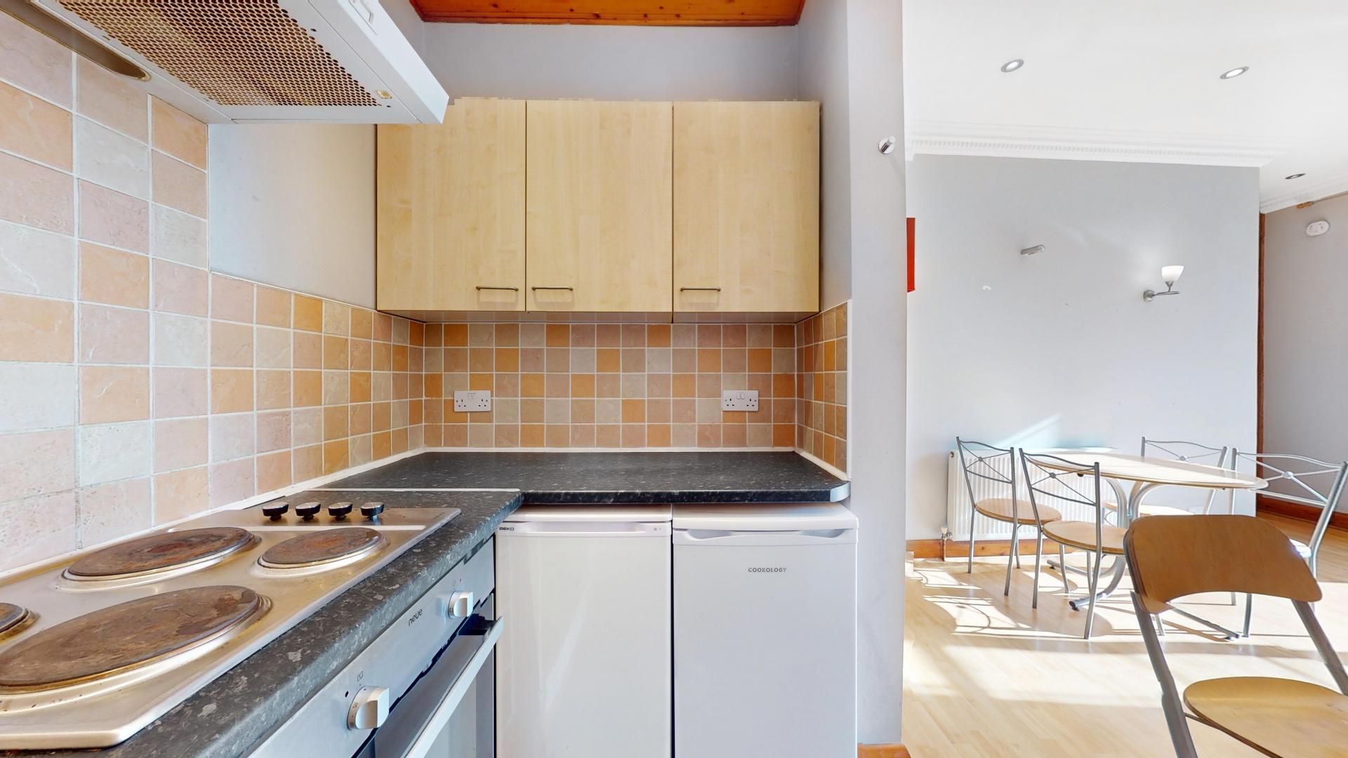 Modern and Central Apartment Heathfield Park, Willesden Green